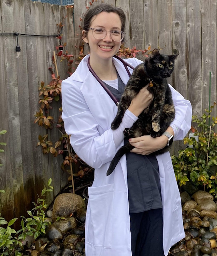Dr. Jessica Cuttin, DVM